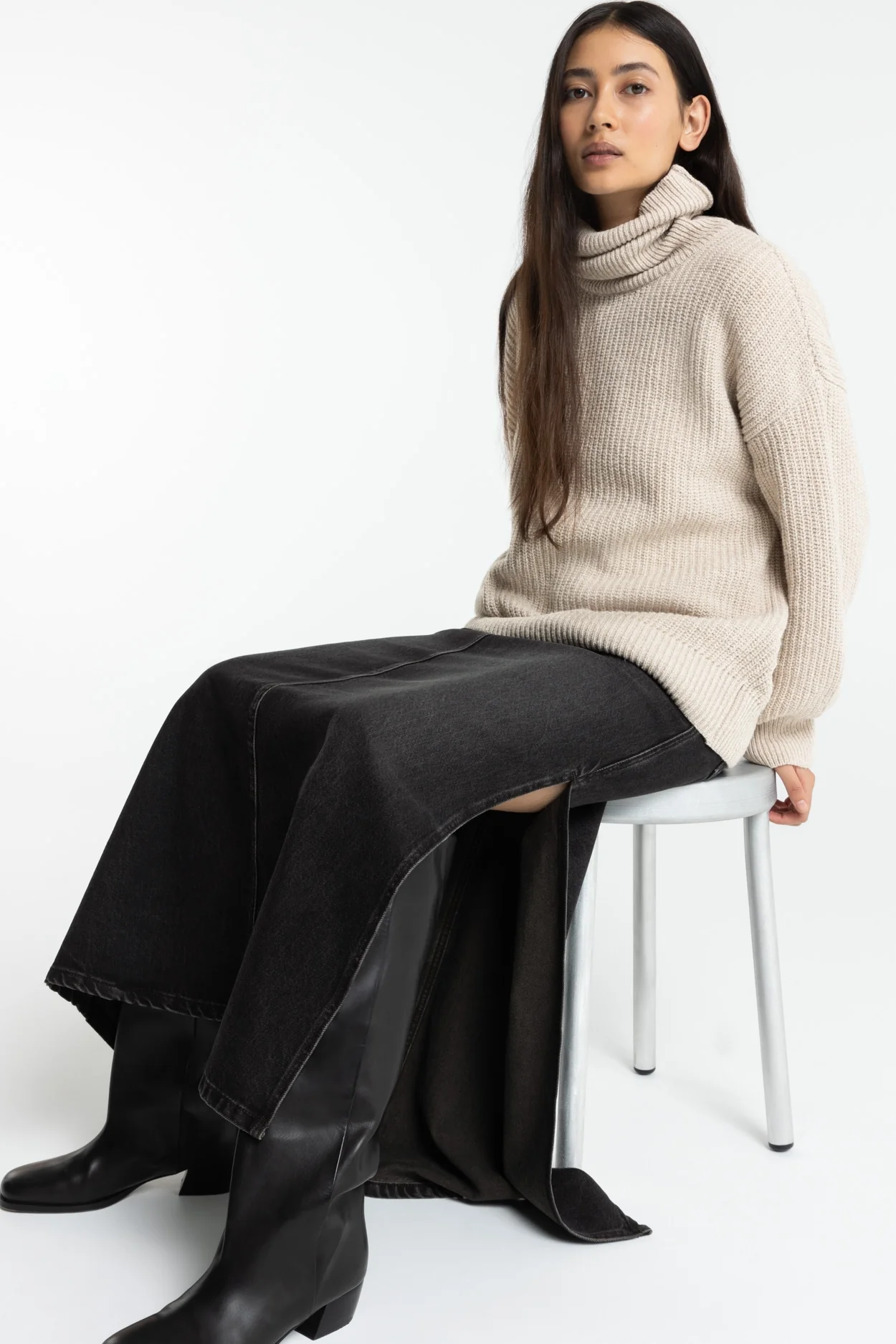AMIRAH | VILMA BROWN BLACK WORN - Image 10