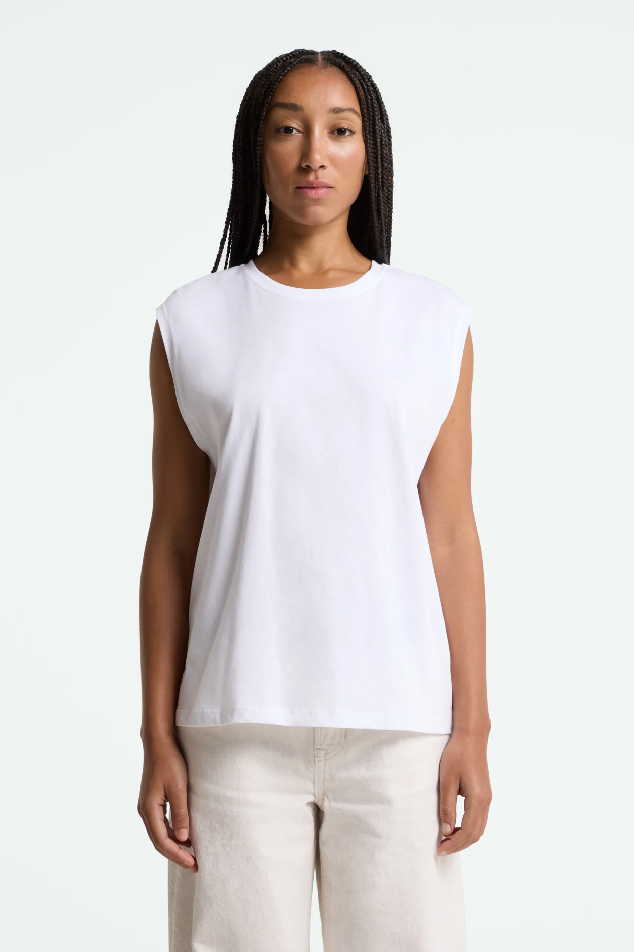 ARICIA | WHITE