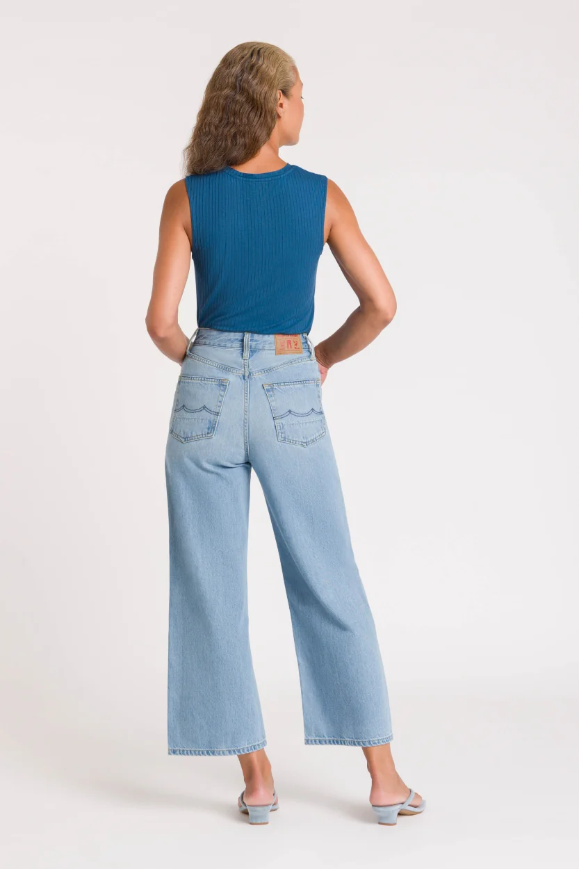 ELISABETH CROPPED | BLUE REEF SUPER LIGHT USED - Image 3