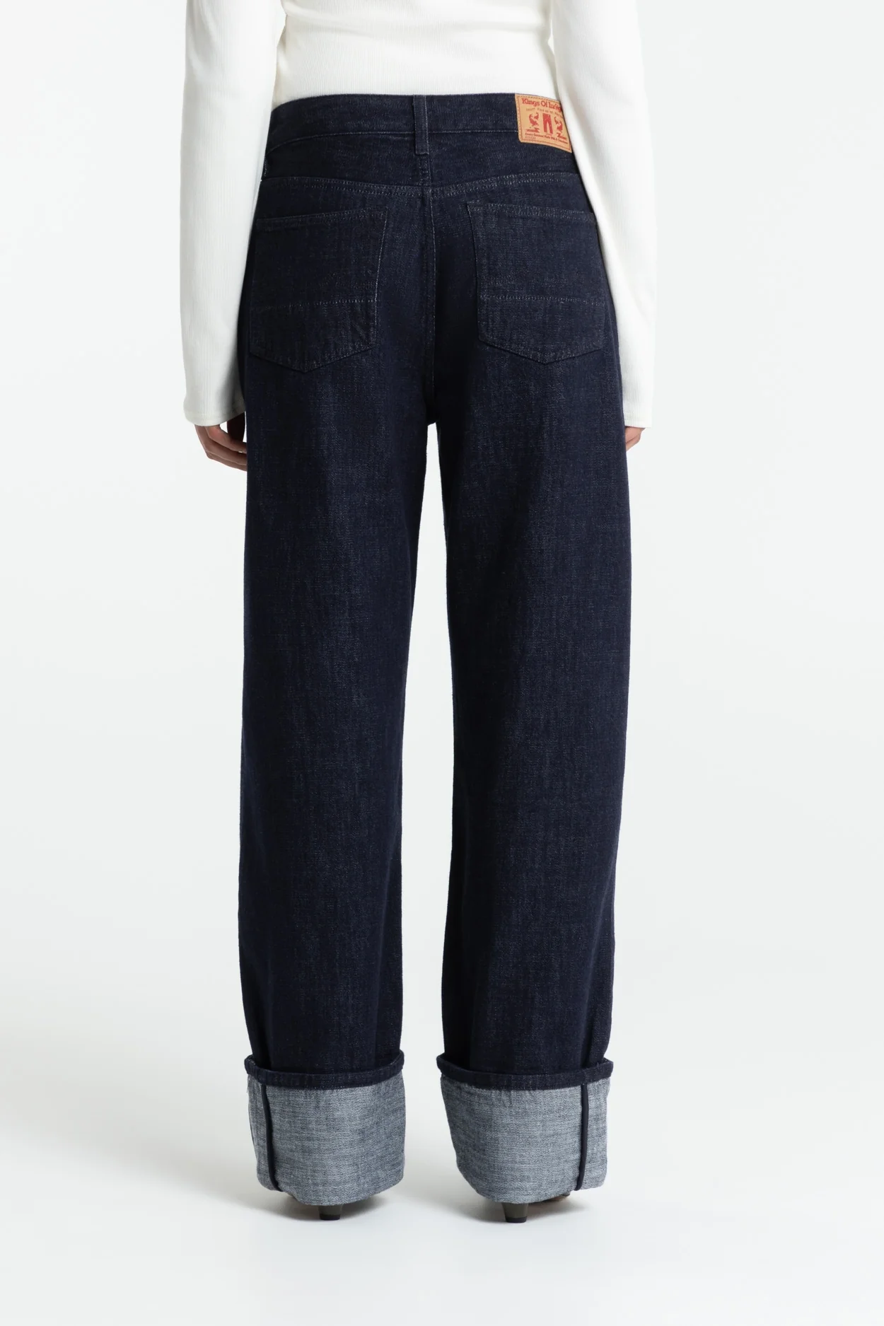JOAN TURNUP | SUSE RINSE - Image 3