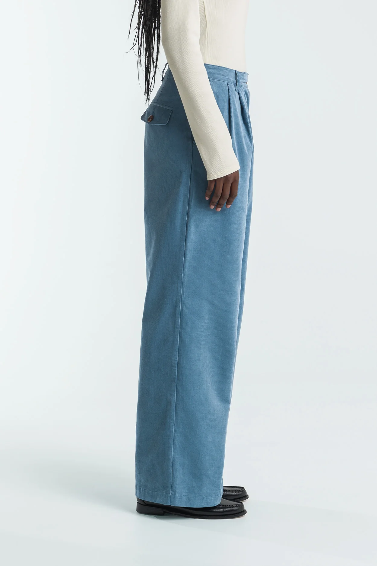 JUNNA | CORONET BLUE - Image 3