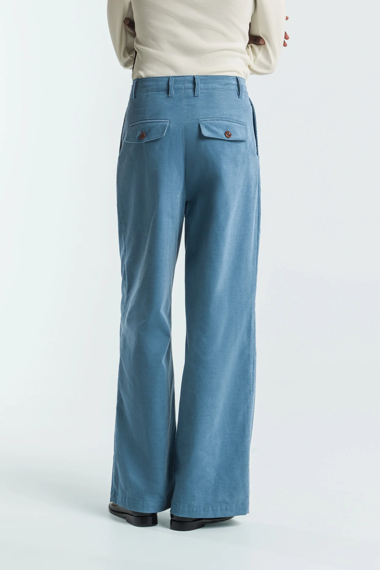JUNNA | CORONET BLUE - Image 4