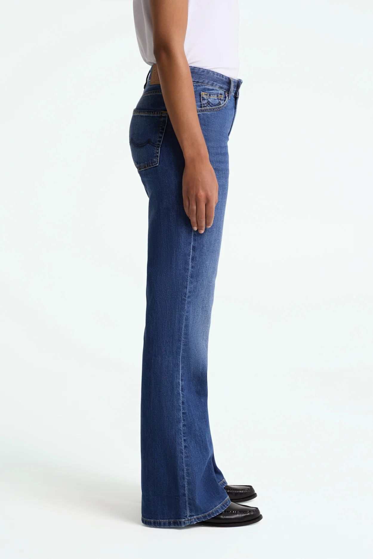 KUKIKO | COTTON FLEX 9.5OZ MID WORN - Image 3