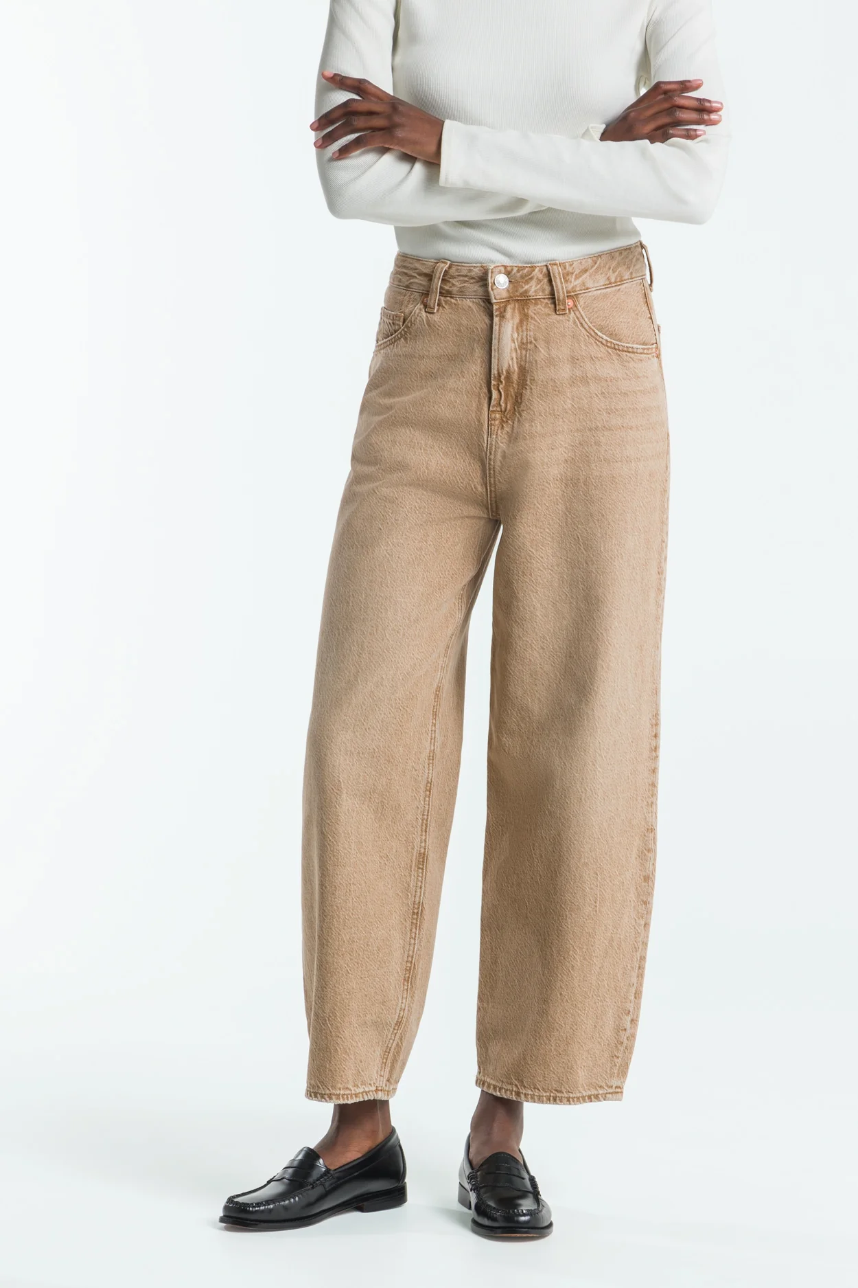 LEILA | JIM DARK BEIGE - Image 3