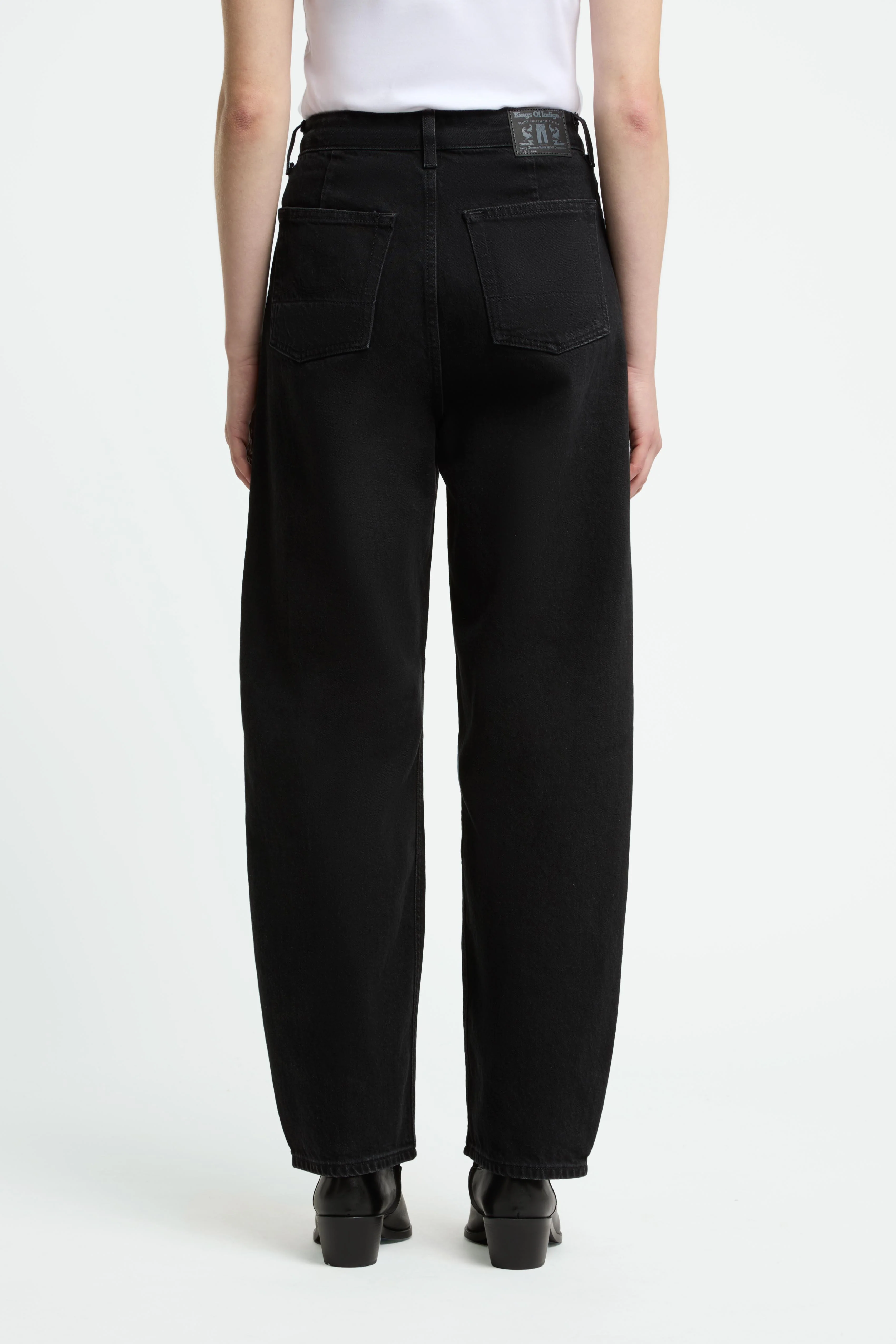 LEILA | HOLO BLACK USED - Image 3