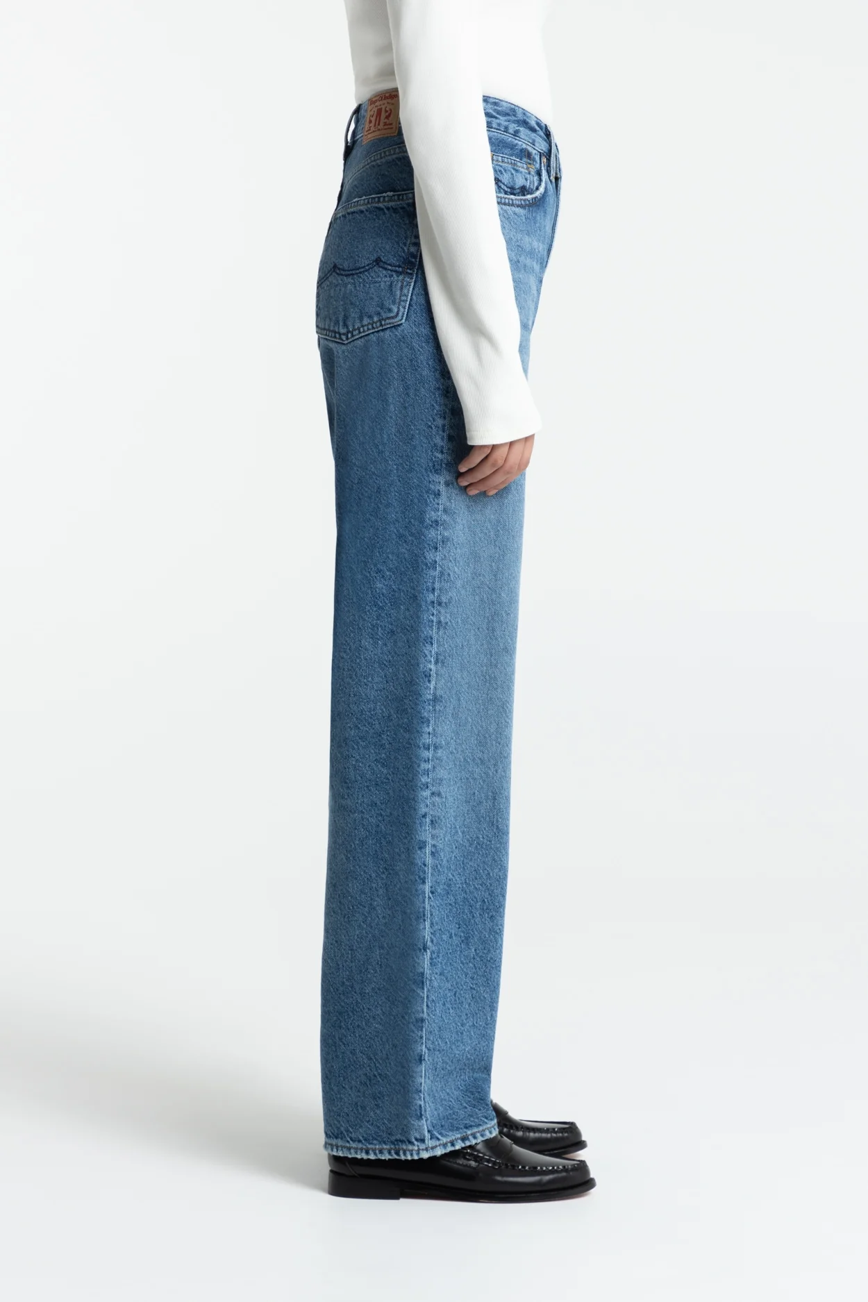 LIORA | RECHANGE MID WORN - Image 3