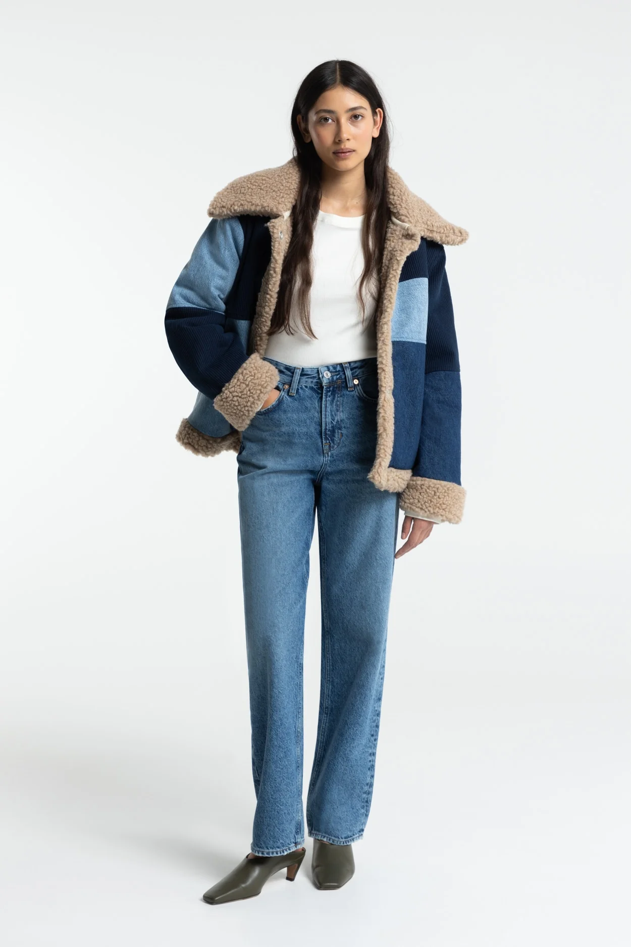 LIORA | RECHANGE MID WORN - Image 4