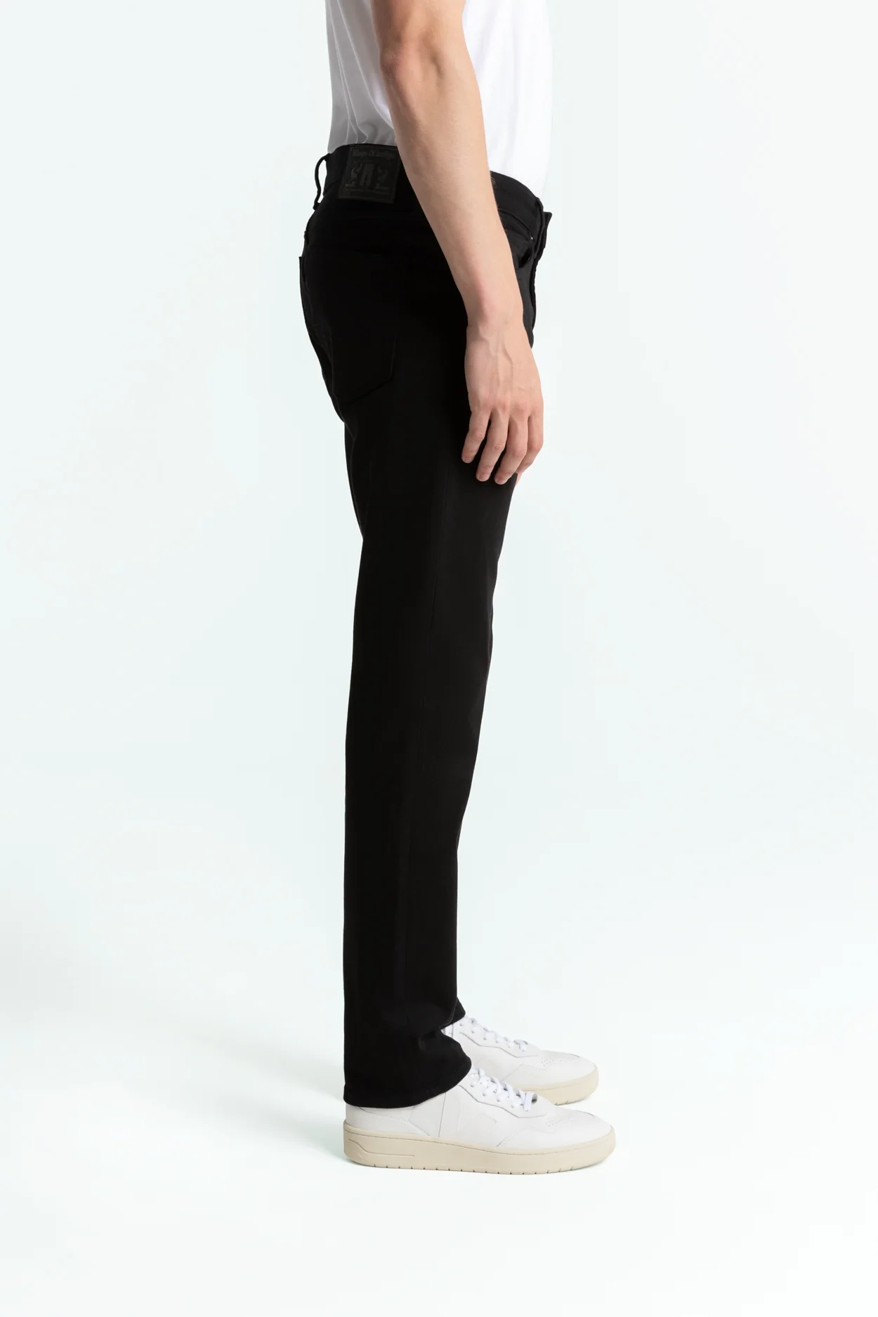 RYAN | STAY BLACK RINSE - Image 5