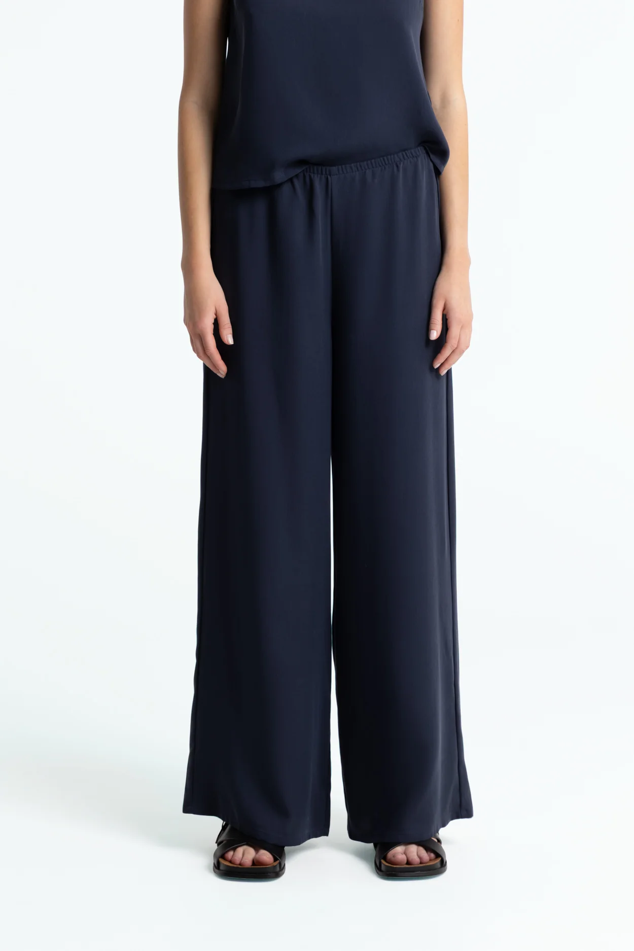 TANIYA | DRESS BLUES
